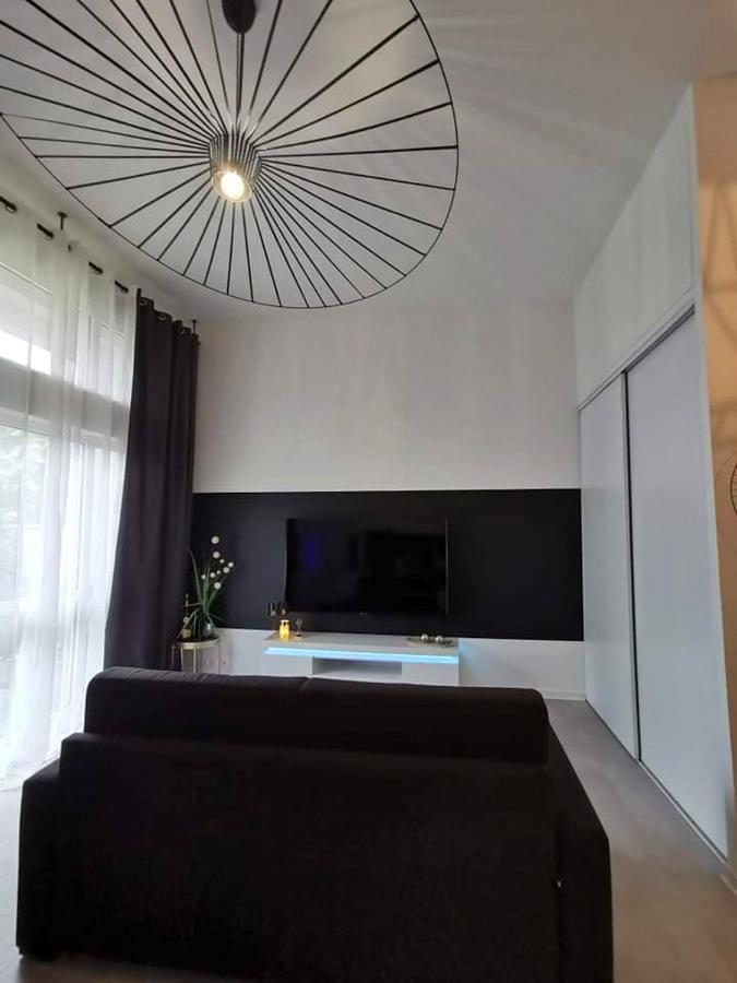 La Clef Des Bulles Lägenhet Épernay Exteriör bild